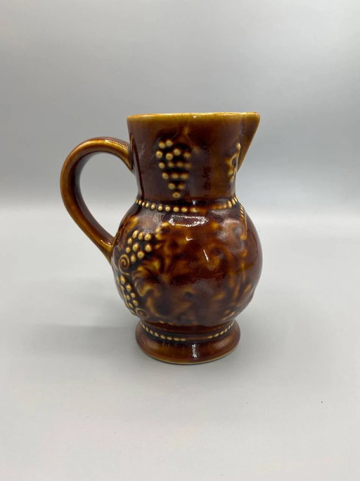 Piccola brocca vintage in gres smaltato – Decorazione a tralci in rilievo – Circa – servies, Rustic (photo 2 of 7)