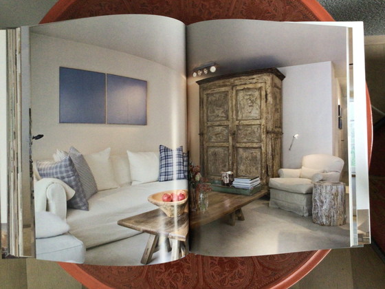 Image 1 of Compendium Color And Texture Book