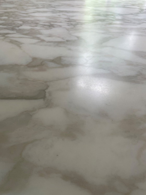 Image 1 of Knoll - Eero Saarinen - Table - tulip - Arabescato - Ø137 cm