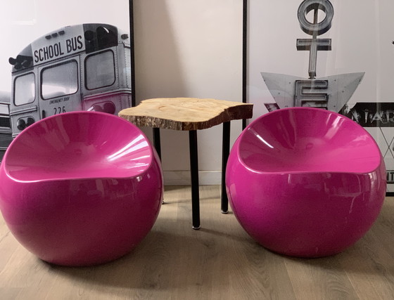 Image 1 of Ball chairs fuchsia