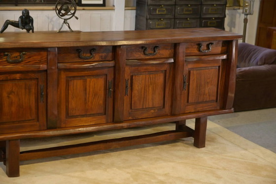 Credenza brutalista in olmo di Aranjou anni '50 – Armadi contenitori, Legno, Metallo (photo 3 of 12)