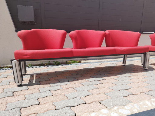 2 moderne banken met 5 zitplaatsen