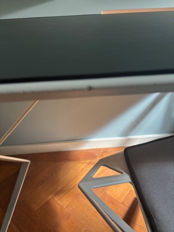 Image 1 of Escritorio Cattelan Italia Qwerty / Silla Magis One