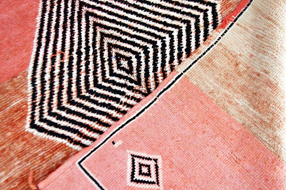 Image 1 of Vintage Marokkaanse Zemmour Vloerkleed - 247 x 132 cm | Blush Tones