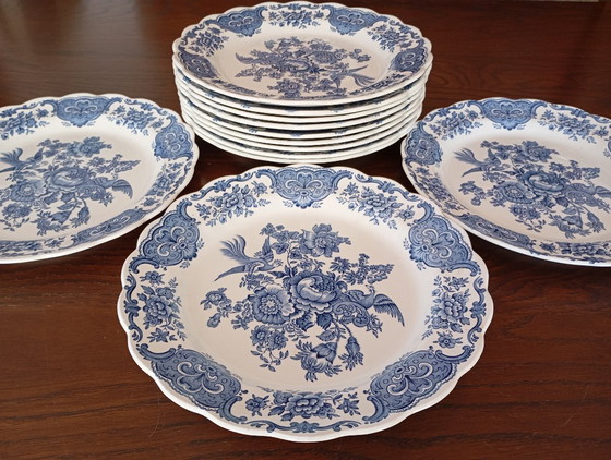 Piatti piani inglesi Ridgway 'Windsor' blu e bianco – Stoviglie, Porcelain (photo 22 of 22)