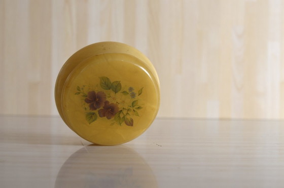 Image 1 of Ronde sieradendoos van onyx uit het midden van de vorige eeuw