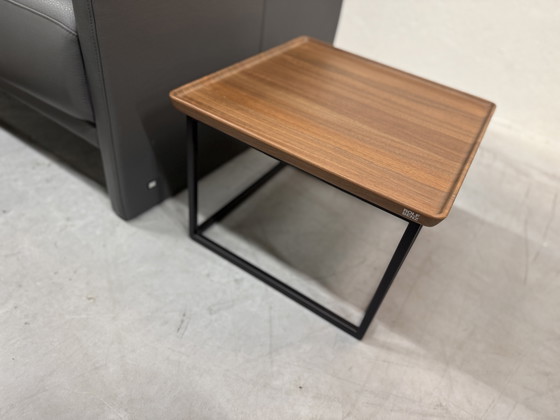 Image 1 of Rolf Benz 934 Bijzettafel Amerikaans noten 45x45
