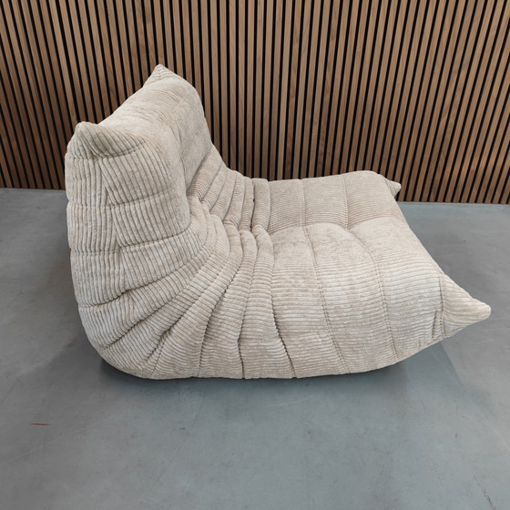 Image 1 of Ligne Roset Togo - Corduroy Rib Eenzits