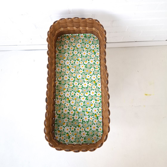 Image 1 of Fioriera vintage anni '60-'70 in legno e rattan, design danese.