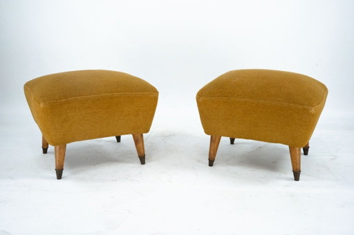 Coppia di pouf italiani Mid-Century nello stile di Gio Ponti. Italia anni '50