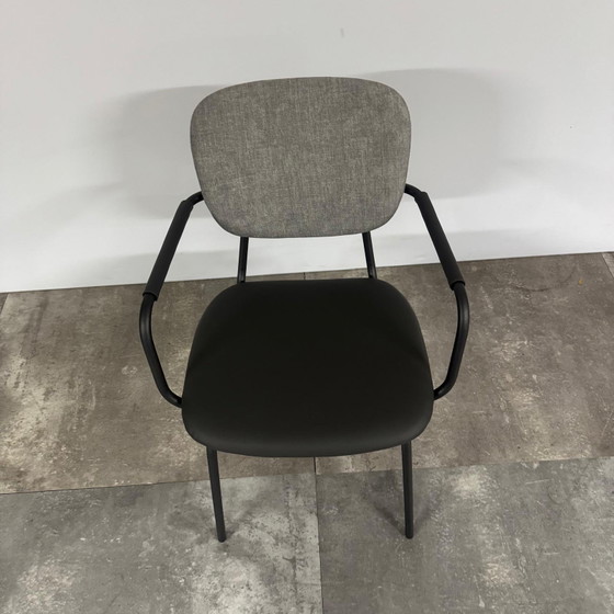 Image 1 of Moore 1.0  Set van 4
