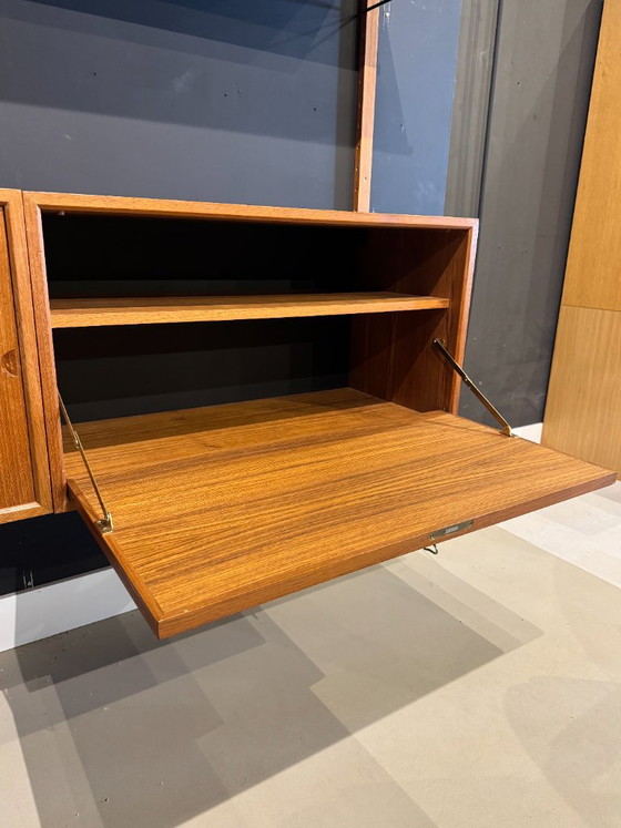 Wand Systeem | Royal System | Poul Cadovius | Teak – Wandrek, Wood (photo 13 of 15)