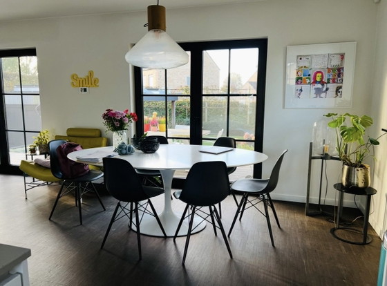 Tavolo da pranzo Saarinen Knoll – Tavoli da pranzo, Plastica, MDF (photo 5 of 6)