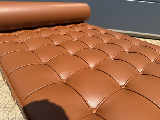Image 1 of Knoll Barcelona Daybed Cognac Venezia Leder in Nieuwstaat!!