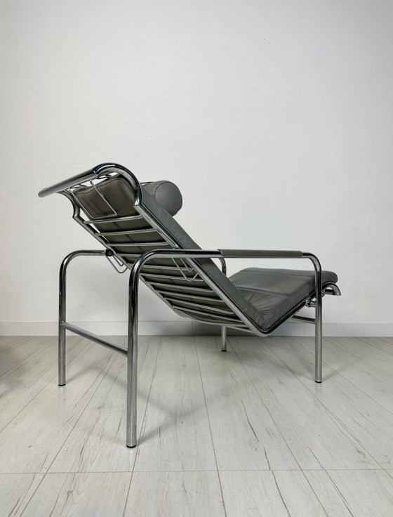Image 1 of Vintage ‘Genni’ loungestoel met voetenbank van Gabriele Mucchi voor Zanotta, Italiaans design, jaren 80.