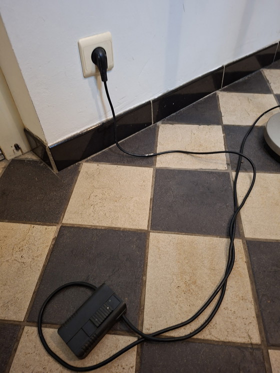 Image 1 of Rara lampada da terra vintage in stile spaziale