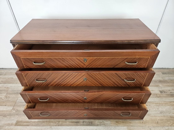 Image 1 of Cómoda de los años 80 en nogal, palisandro y arce.