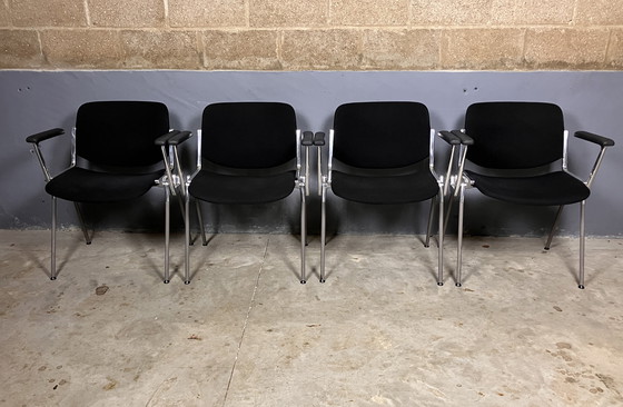 Image 1 of Giancarlo Piretti Castelli DSC 106 Stoelen met Armleuning