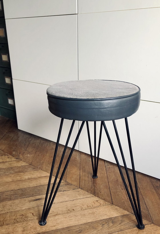 Image 1 of Sgabello vintage in similpelle con base Eiffel