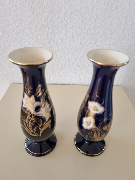 Limburg porcelain vases (2x) – cobalt blue with gold flowers – vintage, made in Germany