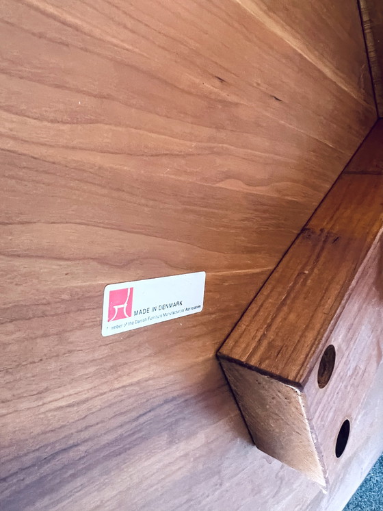 Image 1 of Ovaler Couchtisch aus Teakholz, Dyrlund, 70er Jahre