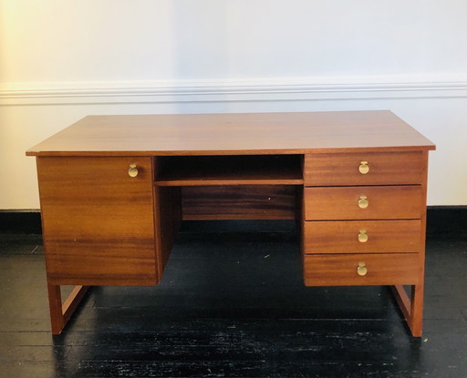 Skandinavischer Schreibtisch aus furniertem Holz mit Kufengestell