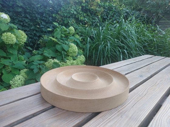 Handgedraaide Ronde Houten Schaal Met Ringen Dia 40 Cm – Schalen, Wood (photo 5 of 5)