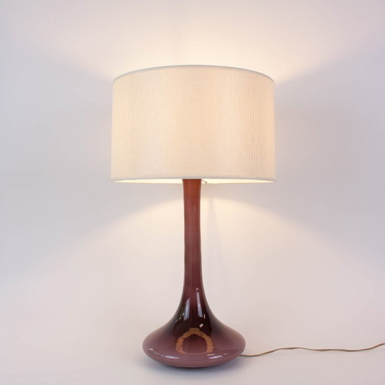 Image 1 of Lampe de table portugaise en verre opalin améthyste des années 1960