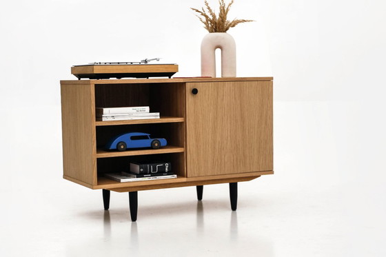 Image 1 of Oak cabinet for TV D-S16