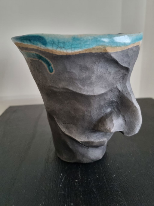 Raku-Tasse