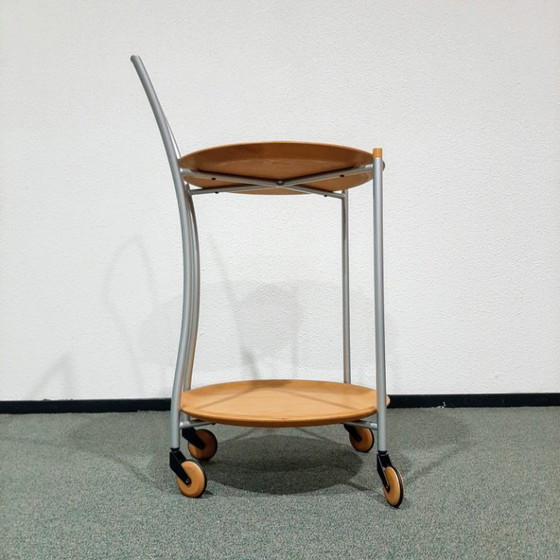 Image 1 of Houten serveertafel met dubbel dienblad en houten wielen