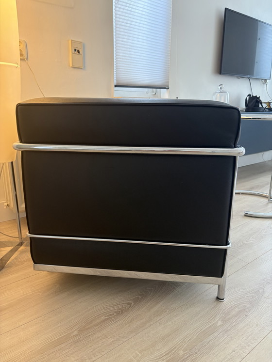 Image 1 of Fauteuil Cassina LC2 - cuir noir - Design classique