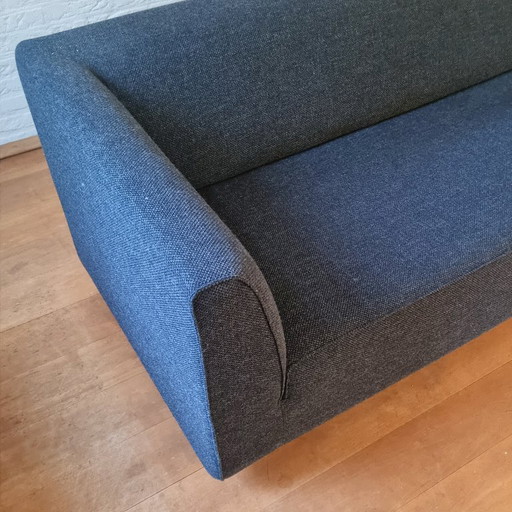 Gelderland 4800 bank – Kvadrat Skifer S180 donker antraciet