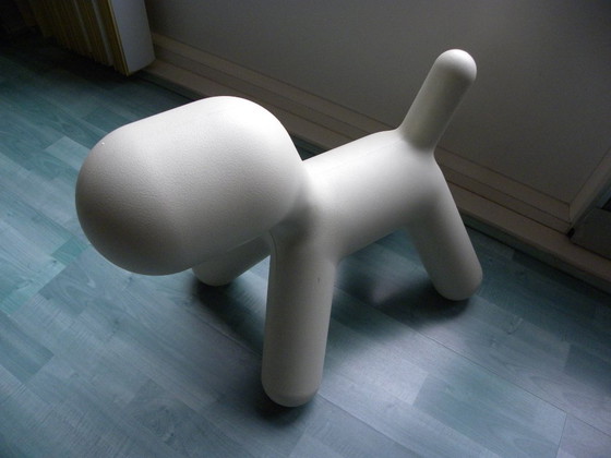 Magis Puppy, Design Sculpture by Eero Aarnio – Plastic (photo 6 of 15)