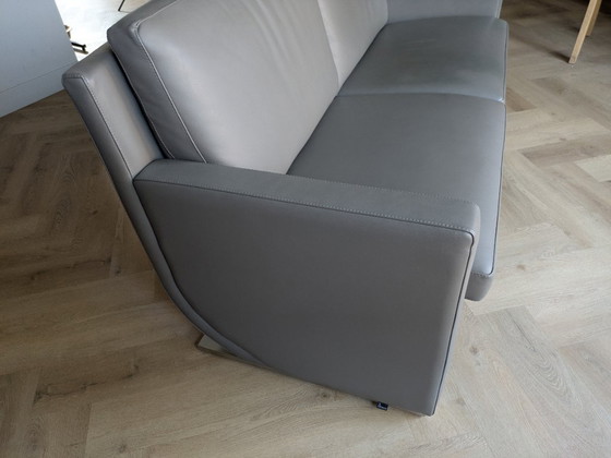 Image 1 of Leolux Timandra taupe - 2,5 zits Design bank 