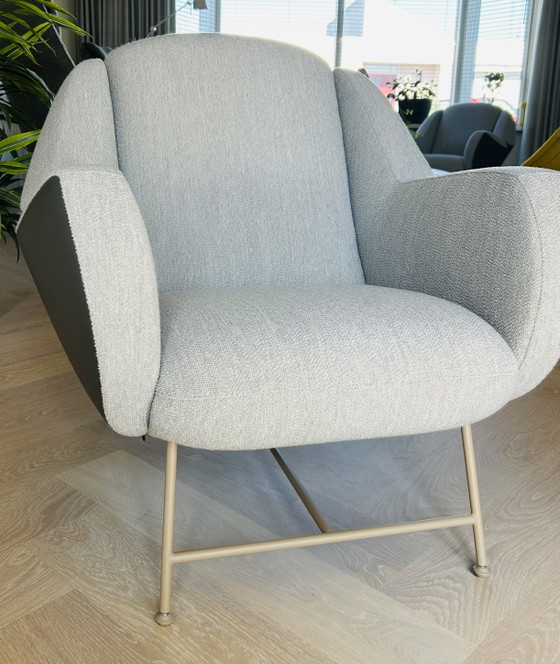 Image 1 of Leolux fauteuil Aton plus Leolux poef Anton