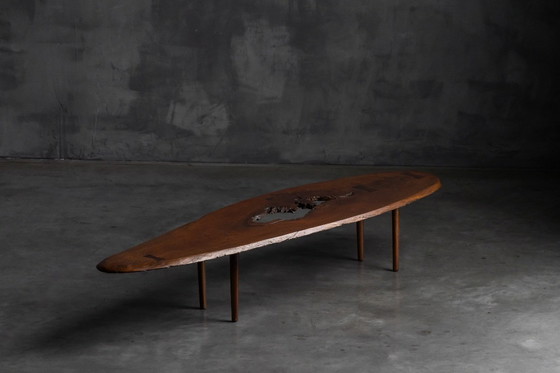 Image 1 of Mesa de centro moderna orgánica con hueco natural, Francia, mediados del siglo XX