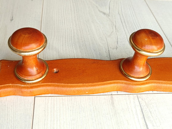 Image 1 of Wandgarderobe aus Holz und Messing