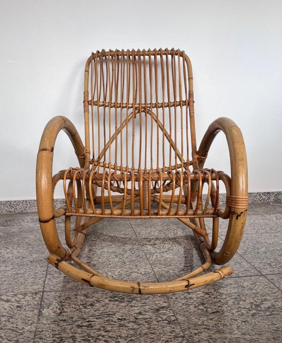 Sedia a dondolo vintage in bambù massiccio di Franco Albini per veranda o terrazzo, Italia, Mid Century, Boho (photo 2 of 15)