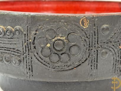 Image 1 of Bowl of Glazed Ceramic by Amphora