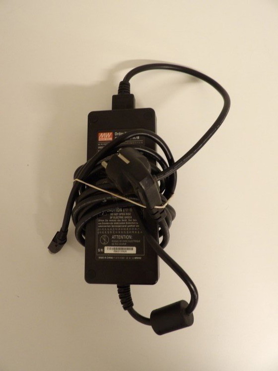 Image 1 of Thrustmaster Gran Turismo Rennlenkrad – Force Feedback – 3-Pedal-Set