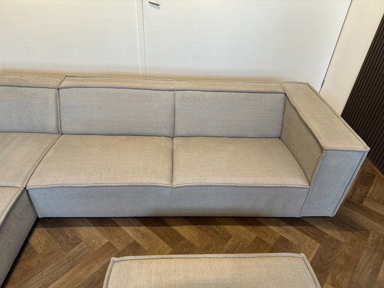 By Sidde Hoekbank Met Hocker 305x230cm – Hoekbanken, Textile (photo 8 of 13)