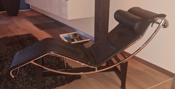 Image 1 of LC4 Le Corbusier Cassina Chaiselongue