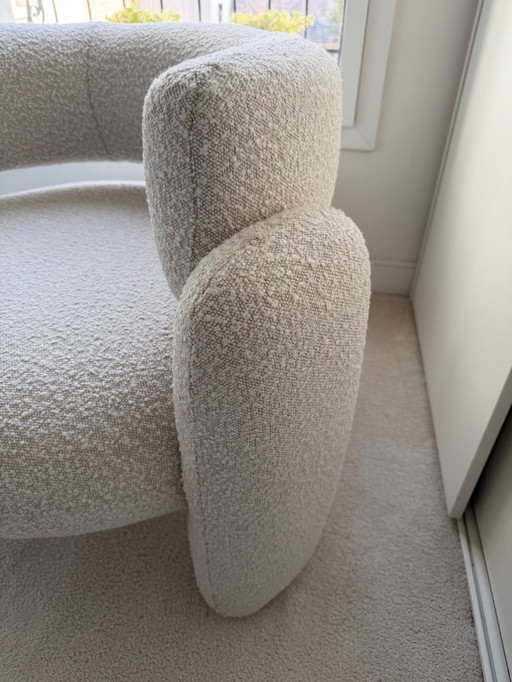 ROYAL STRANGER - Omhels fauteuil van boucléstof