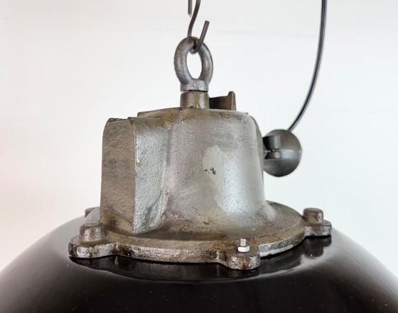 Image 1 of Industrielle Käfig-Hängelampe aus schwarzem Emaille und Gusseisen, 1960er