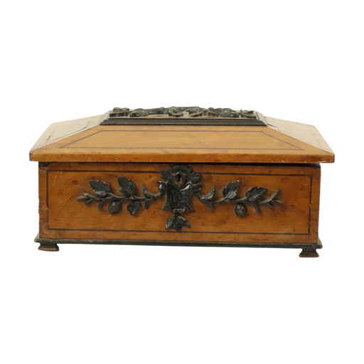 Boîte de rangement en bois Rootwood