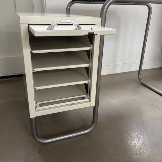 Image 1 of Table d'écriture de style Bauhaus, milieu du XXe siècle, petit bureau, Mauser GmbH, Allemagne