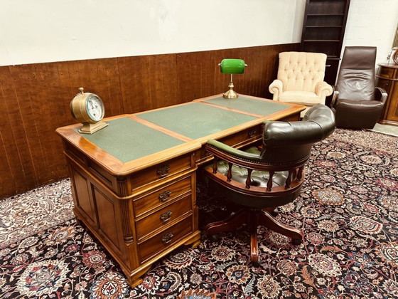 Scrivania classica inglese Partnerdesk – Scrivanie, Leather, Wood (photo 2 of 19)