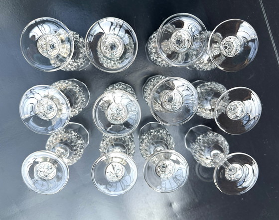 Image 1 of 12 verres à vin 15 cm Cristal d'Arques modèle Lonchamp Vintage