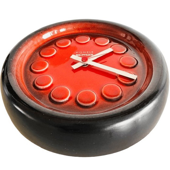 Image 1 of Vintage Kienzle Boutique keramische wandklok keramiek klok Fat lava Space age 1970's
